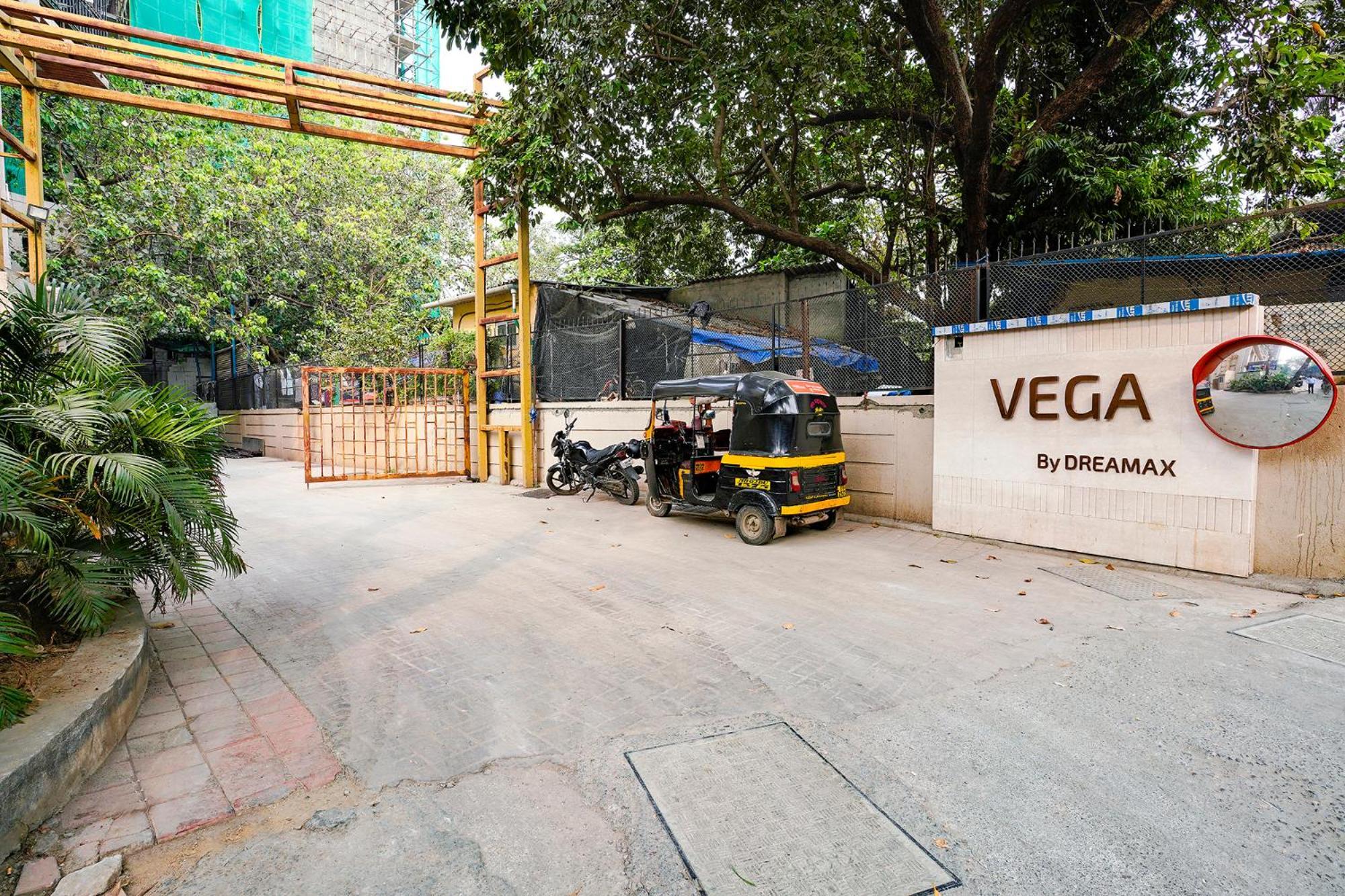 Fabhotel Freedom International - Nr Mumbai International Airport Exterior photo